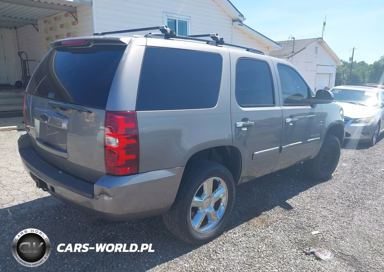 2008 Chevrolet Tahoe Ls VIN:1GNFC13C48J218713 - 4