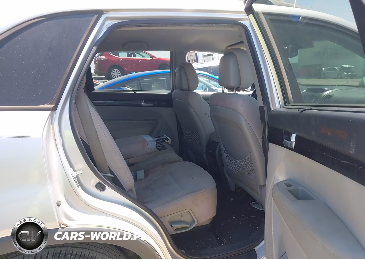 2014 Kia Sorento Lx VIN:5XYKT4A65EG466597 - 8