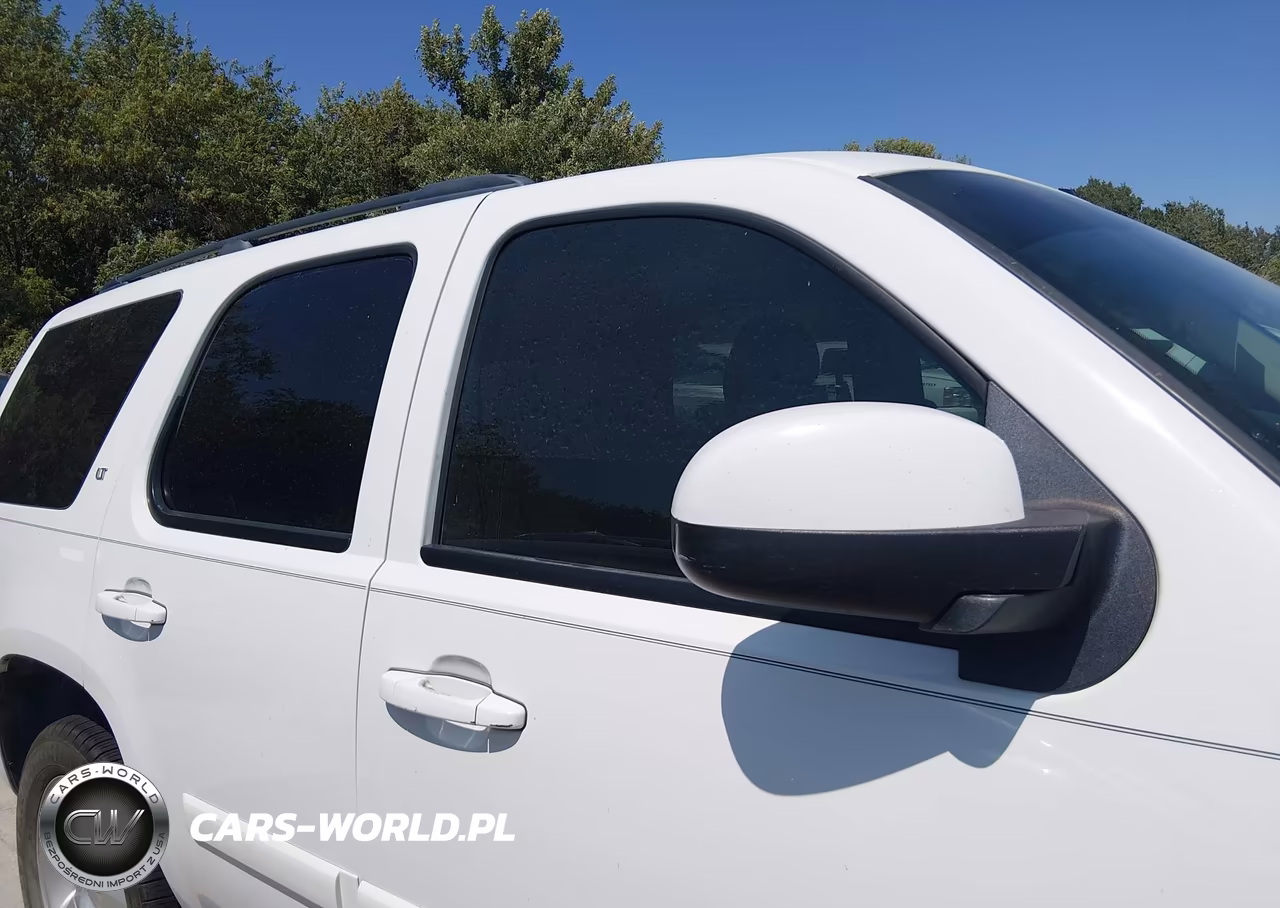 2008 Chevrolet Tahoe Lt VIN:1GNFC13088R128374 - 13