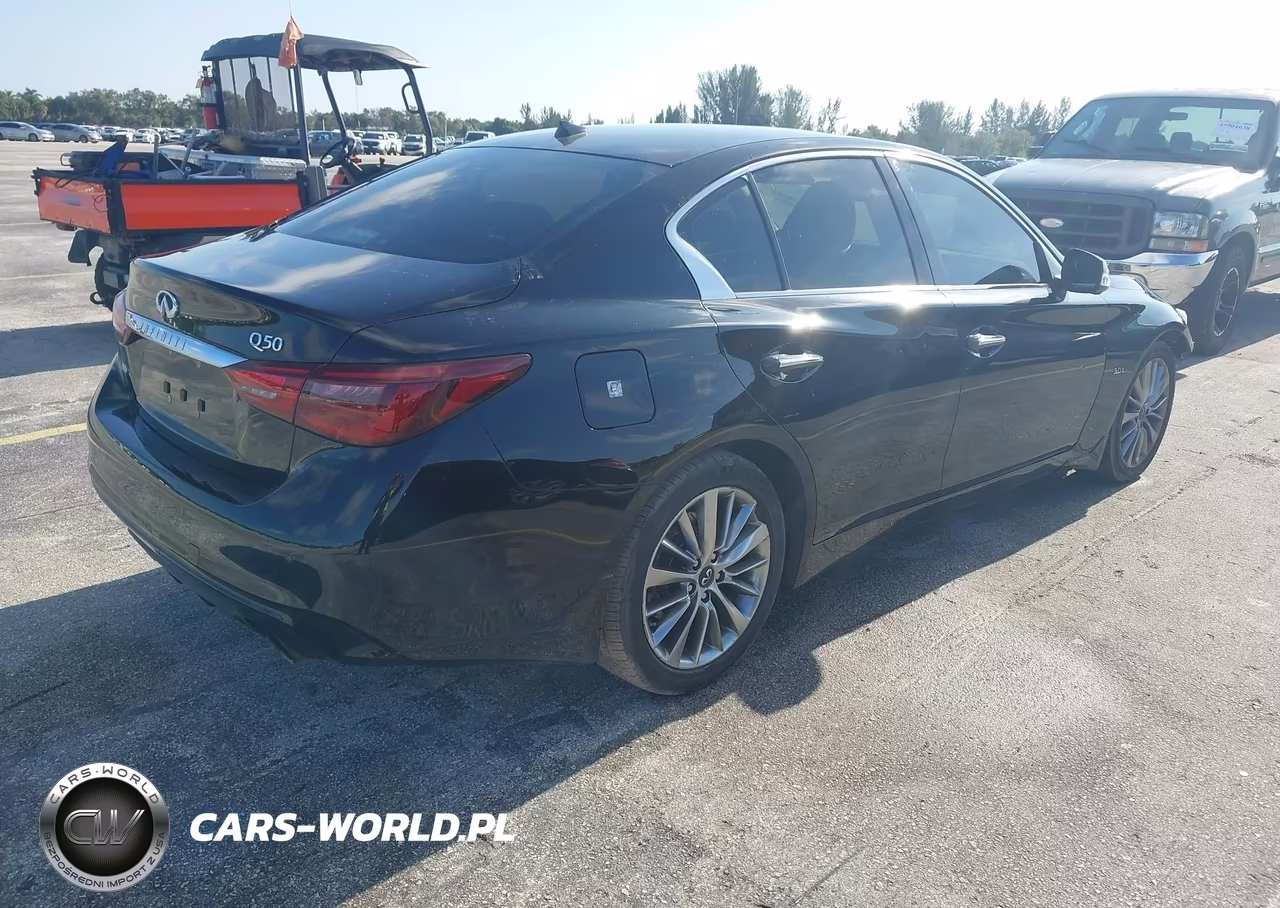 2018 Infiniti Q50 3.0T Luxe VIN:JN1EV7AR7JM436841 - 4
