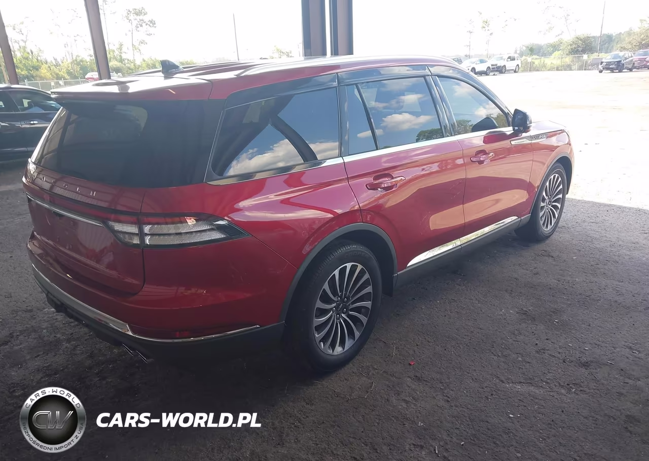 2021 Lincoln Aviator Reserve VIN:5LM5J7WC4MGL11627 - 4