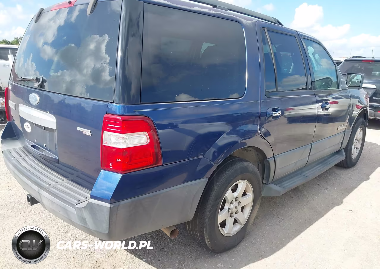 2007 Ford Expedition Xlt VIN:1FMFU15517LA15099 - 4