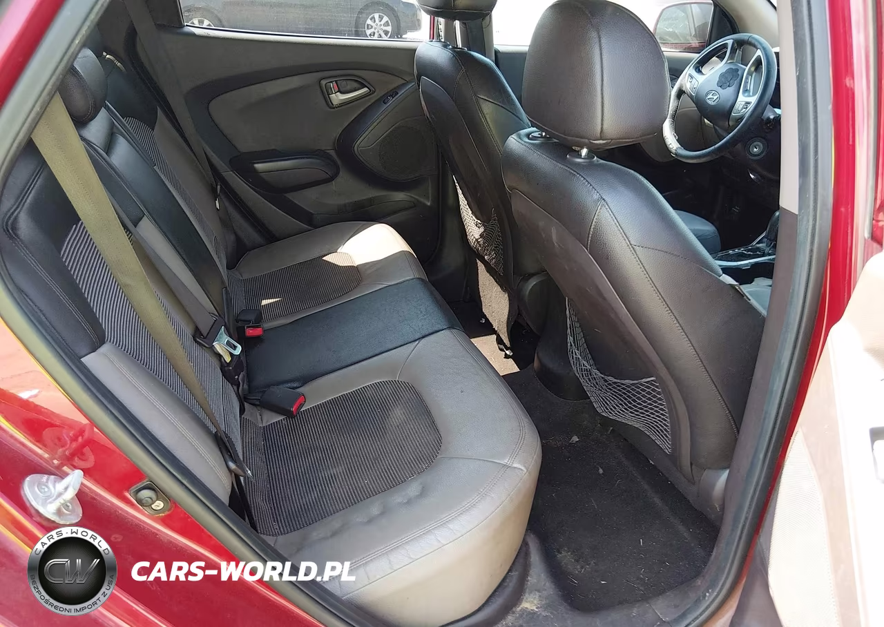 2011 Hyundai Tucson Gls VIN:KM8JU3AC5BU300739 - 8