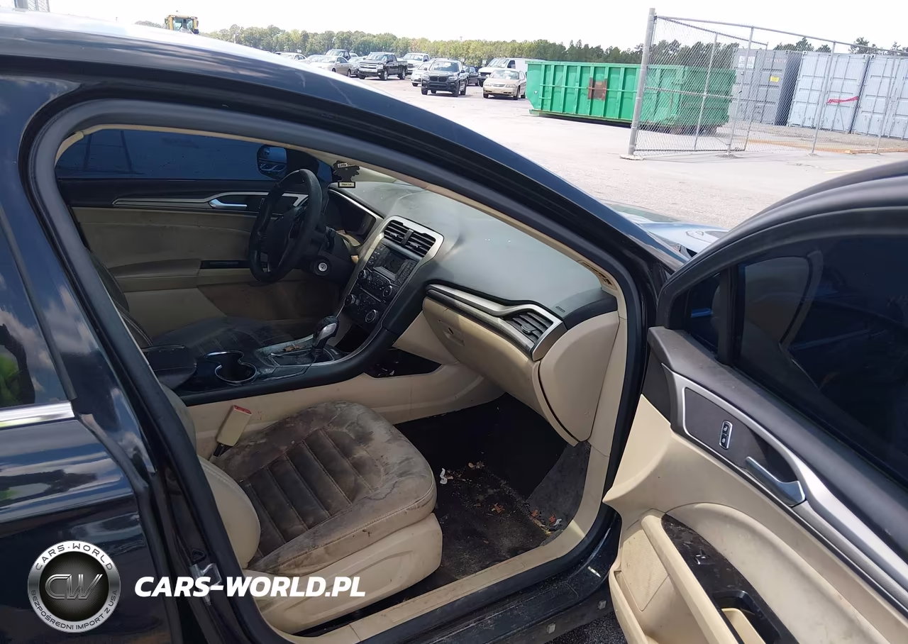 2014 Ford Fusion Se VIN:1FA6P0HD6E5400481 - 5