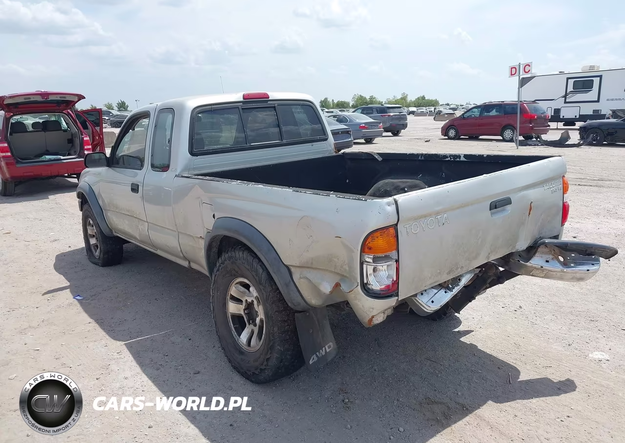 2003 Toyota Tacoma Base V6 VIN:5TEWN72N13Z190344 - 3