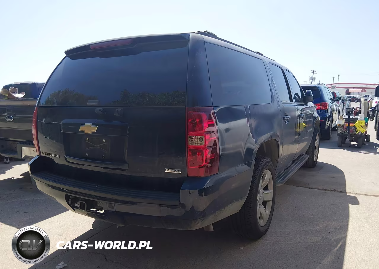 2007 Chevrolet Suburban 1500 Lt VIN:1GNFC16007R226146 - 4