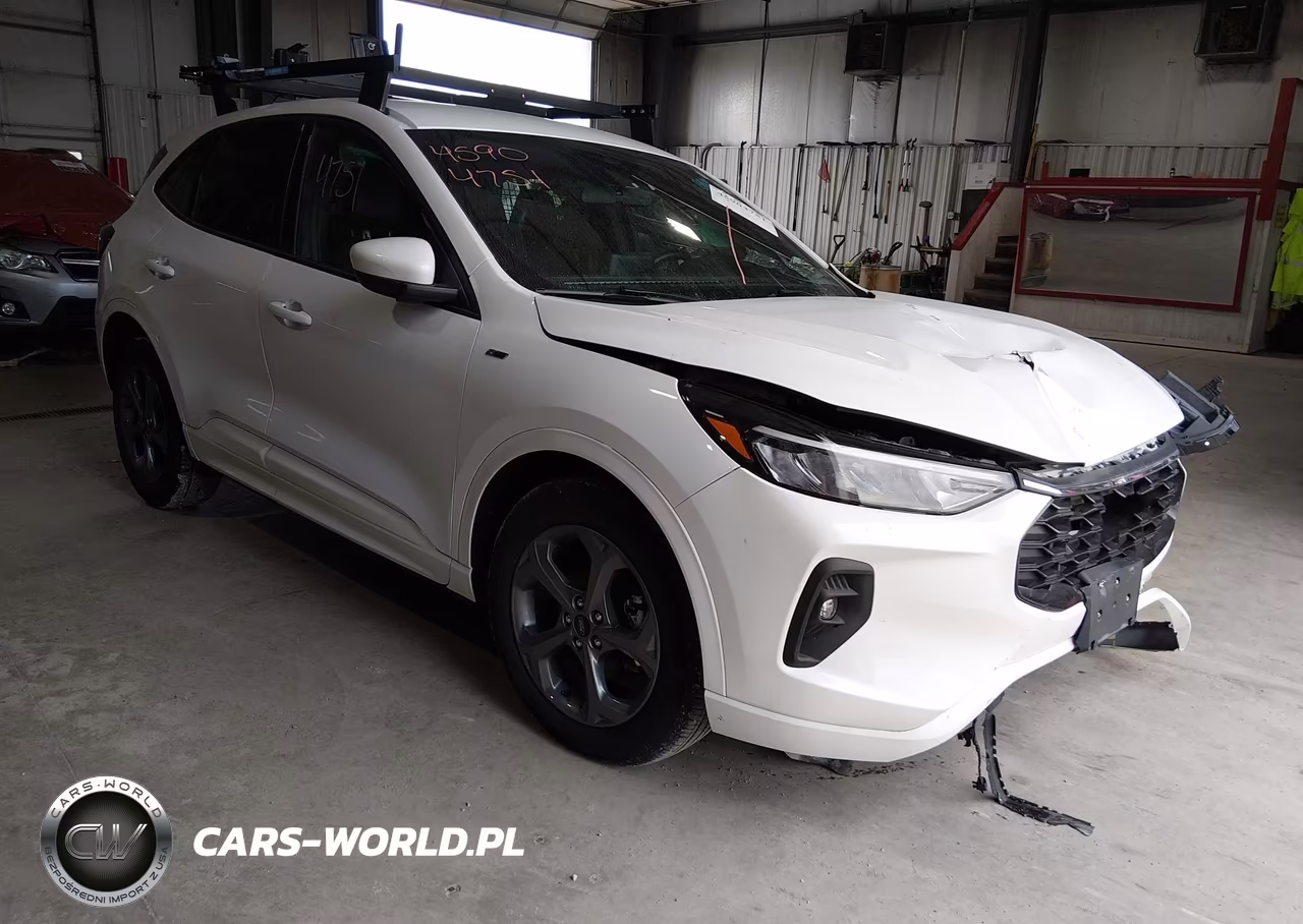 2024 Ford Escape St-Line Select – zdjęcie 1 z 15