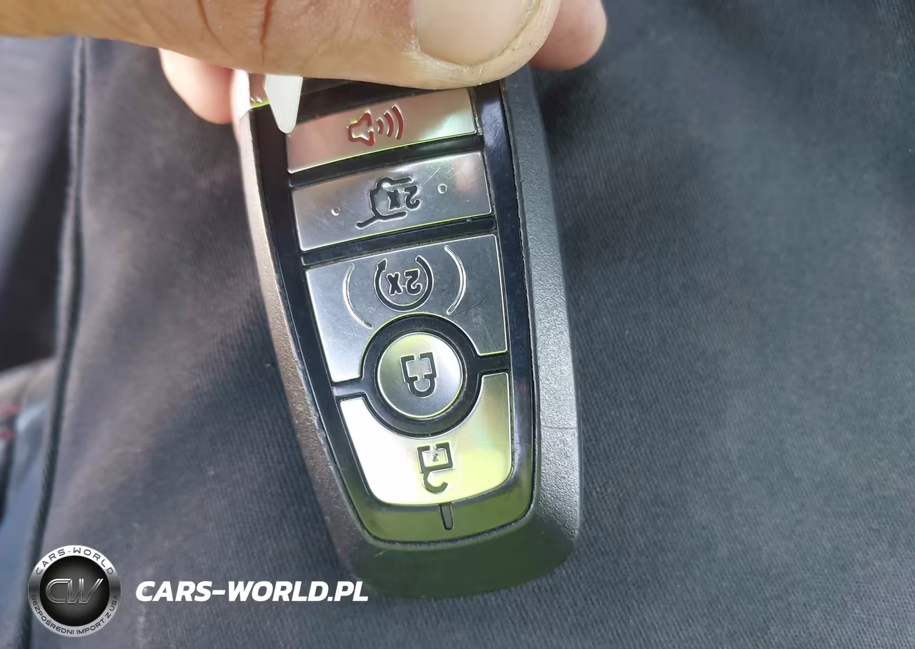 2024 Ford Escape St-Line Select VIN:1FMCU9NZ1RUA27965 - 10