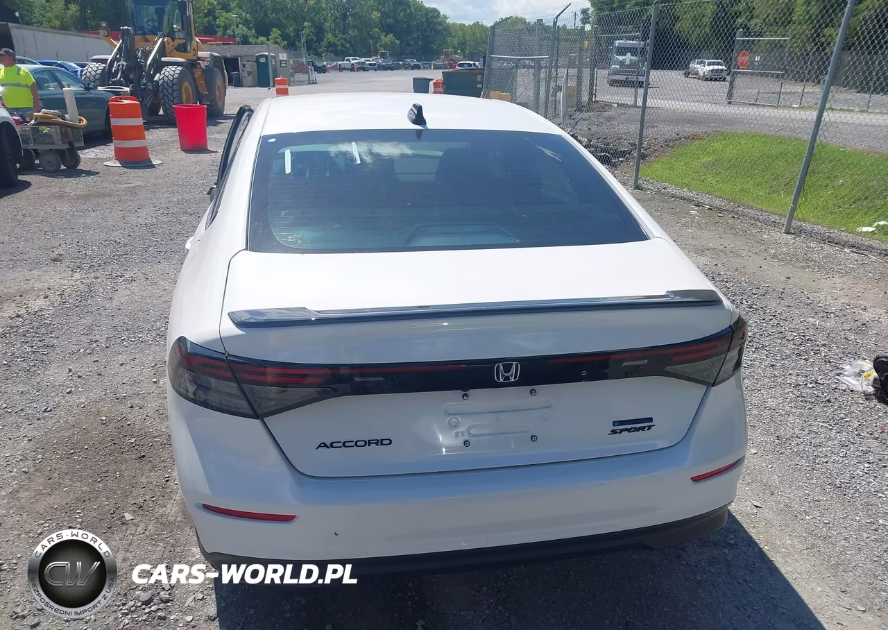 2026 Honda Accord Hybrid Sport VIN:1HGCY2F54TA033183 - 16