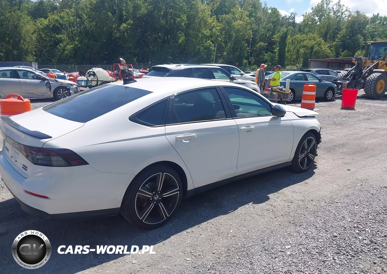 2026 Honda Accord Hybrid Sport VIN:1HGCY2F54TA033183 - 4