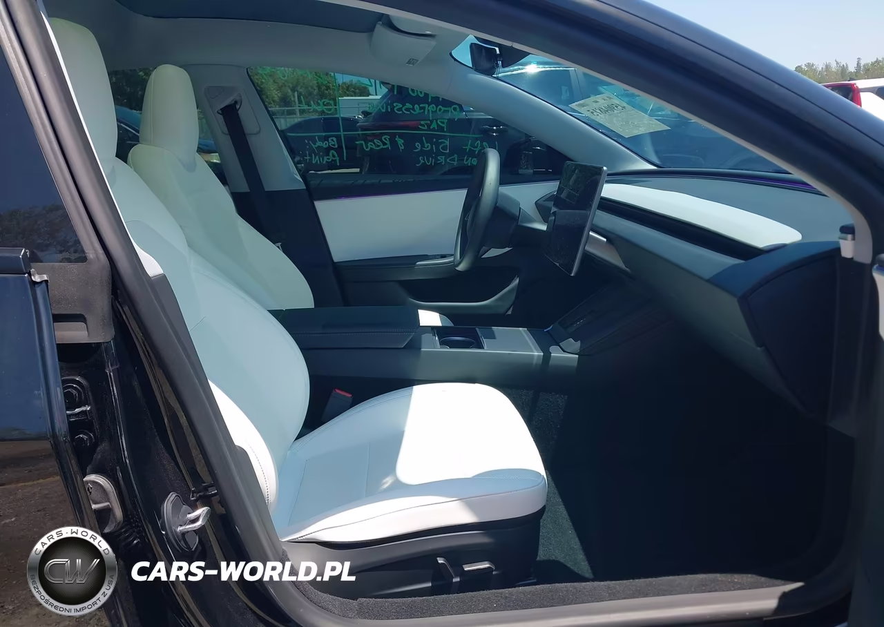 2025 Tesla Model 3 Long Range Rear-Wheel Drive-Standard Rear-Wheel Drive VIN:5YJ3E1EA1SF981269 - 5