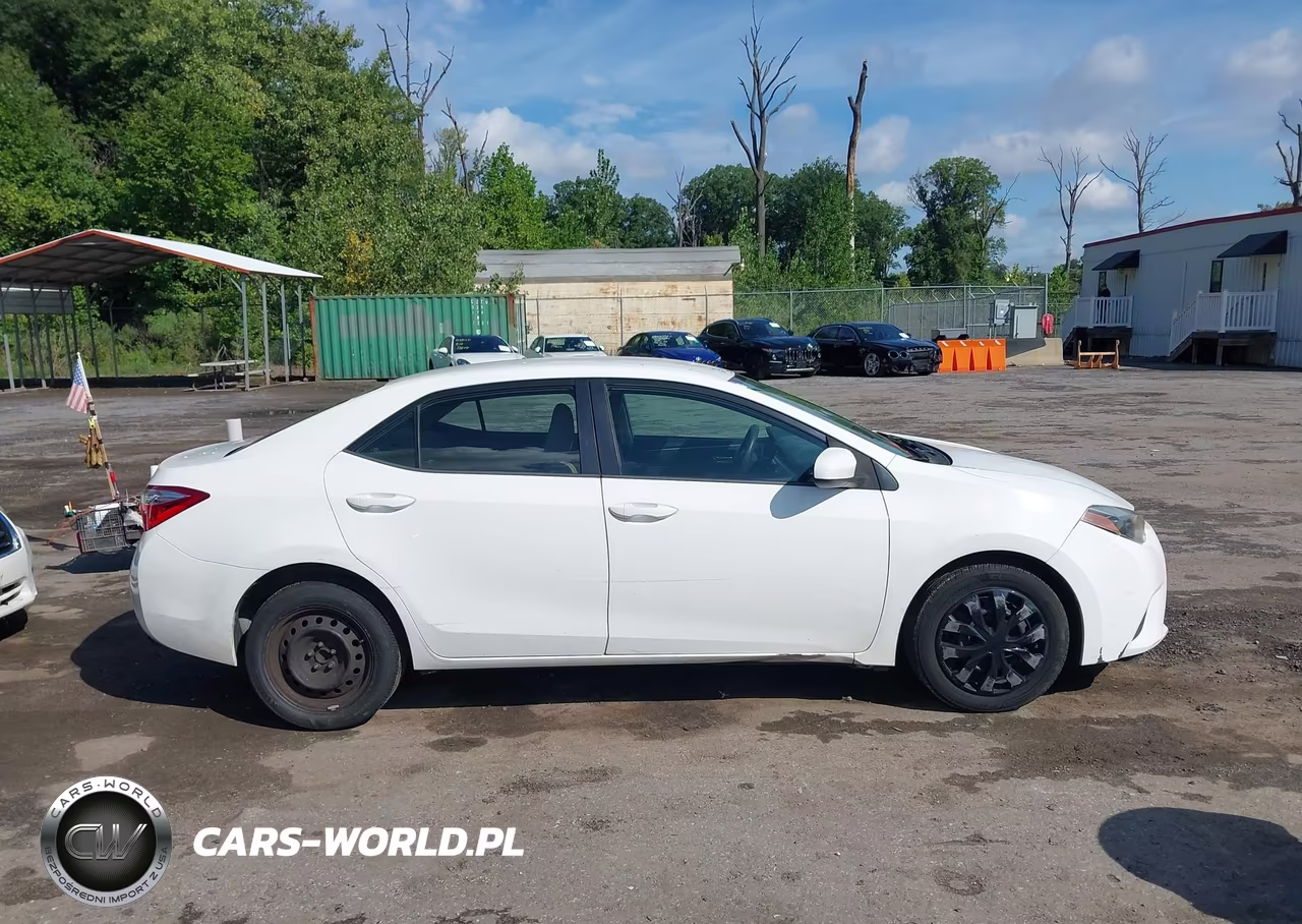 2014 Toyota Corolla Le VIN:5YFBURHE3EP092137 - 13