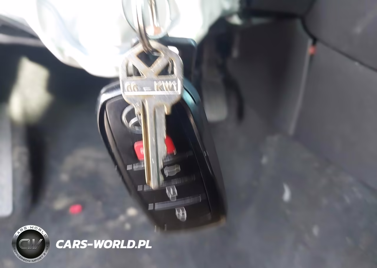 2025 Toyota Corolla Le VIN:5YFB4MDE9SP326575 - 11