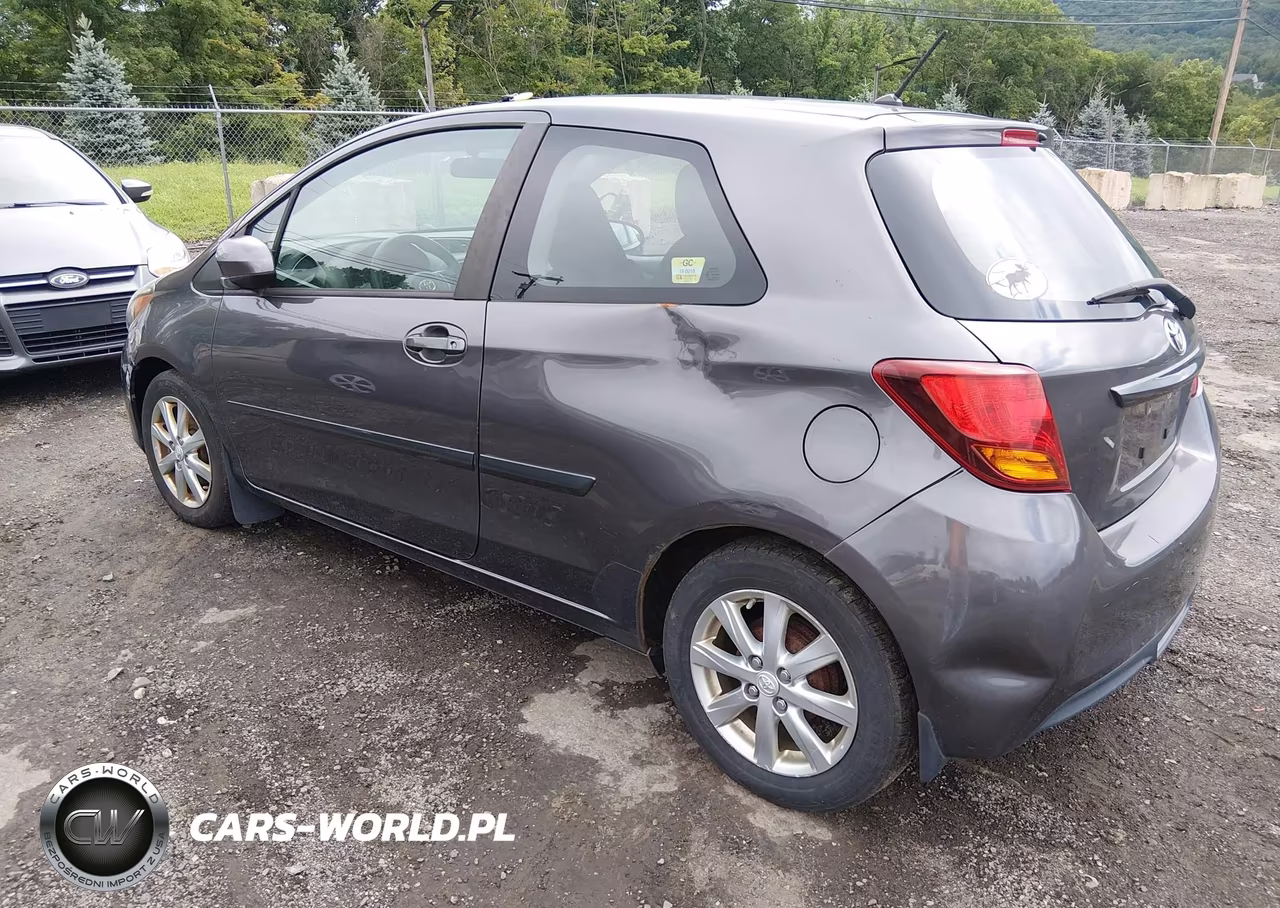 2015 Toyota Yaris Le VIN:VNKJTUD35FA028149 - 3