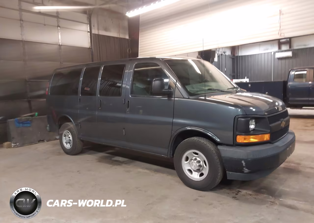 2017 Chevrolet Express 2500 Ls – zdjęcie 1 z 21