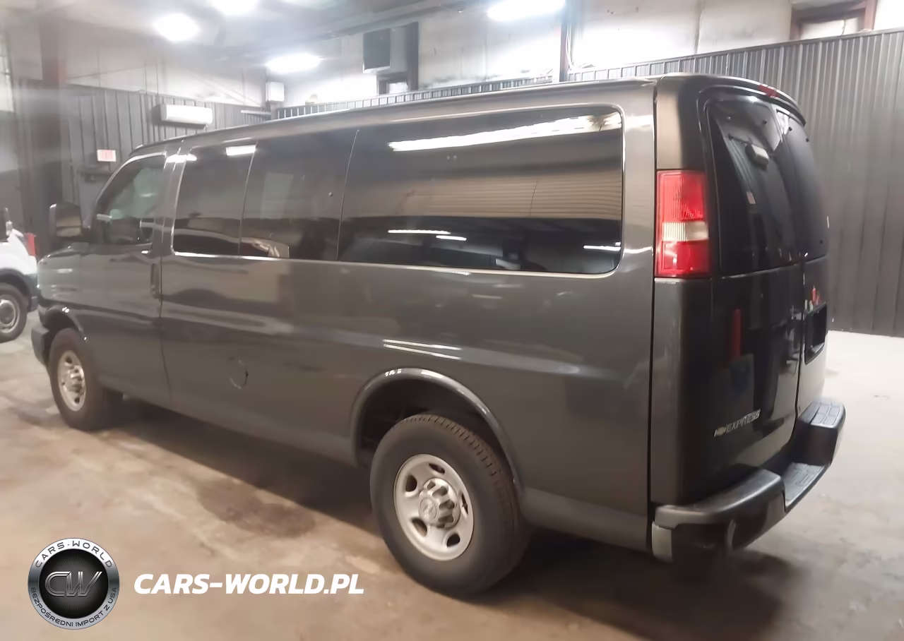 2017 Chevrolet Express 2500 Ls VIN:1GAWGEFF2H1248540 - 3