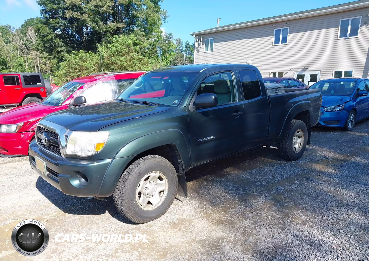2011 Toyota Tacoma VIN:5TFUX4EN2BX003923 - 2