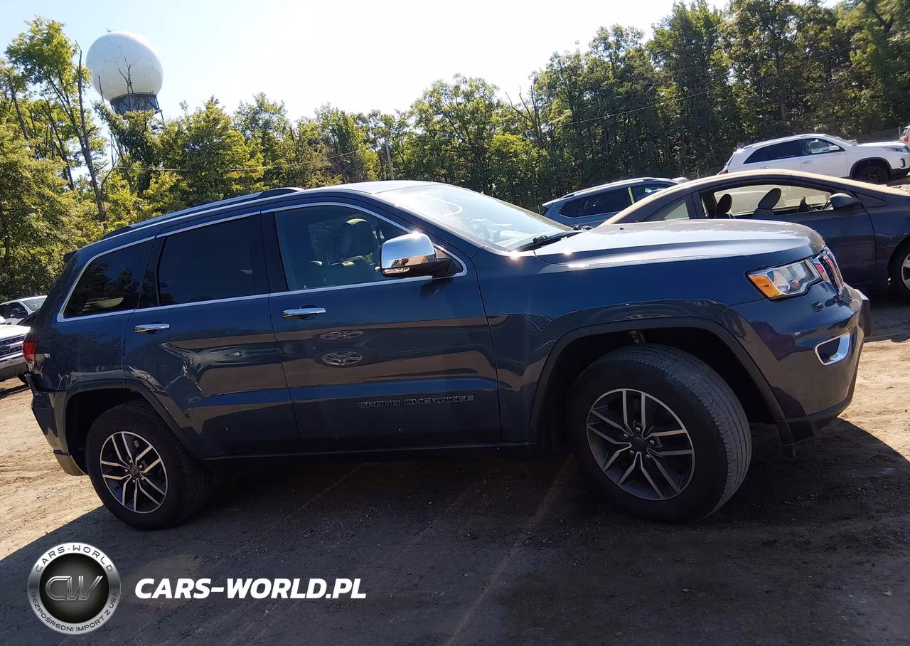 2021 Jeep Grand Cherokee Limited 4X4 VIN:1C4RJFBG3MC513460 - 13