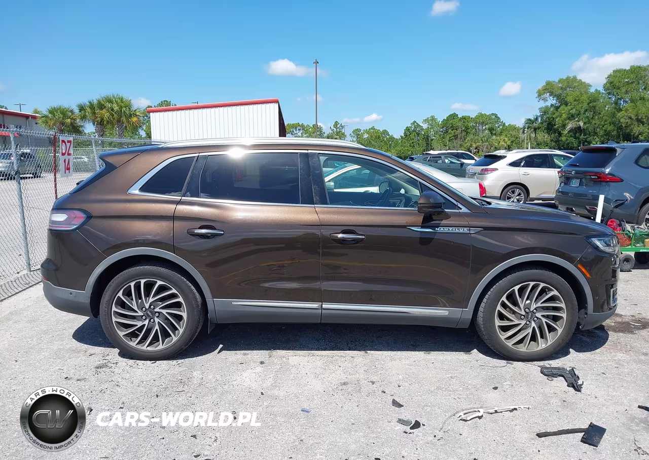 2019 Lincoln Nautilus Reserve VIN:2LMPJ6LP6KBL13403 - 13
