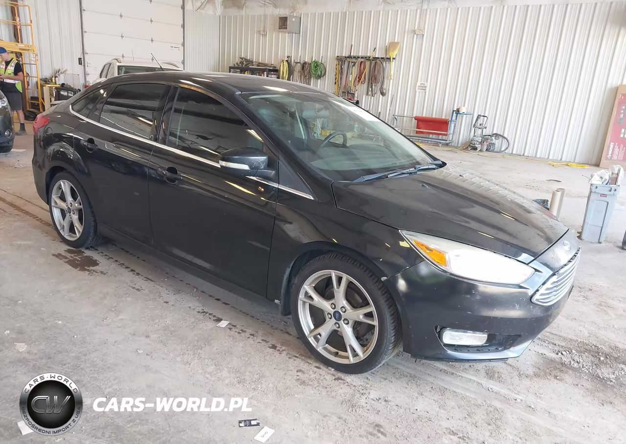 2015 Ford Focus Titanium – zdjęcie 1 z 11