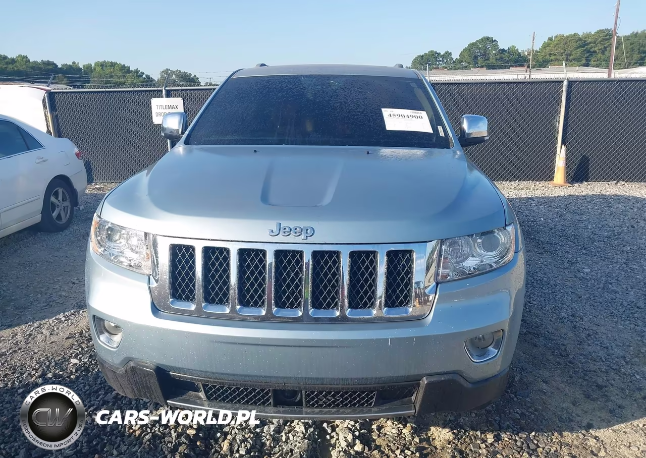 2013 Jeep Grand Cherokee Overland VIN:1C4RJECG2DC610576 - 12