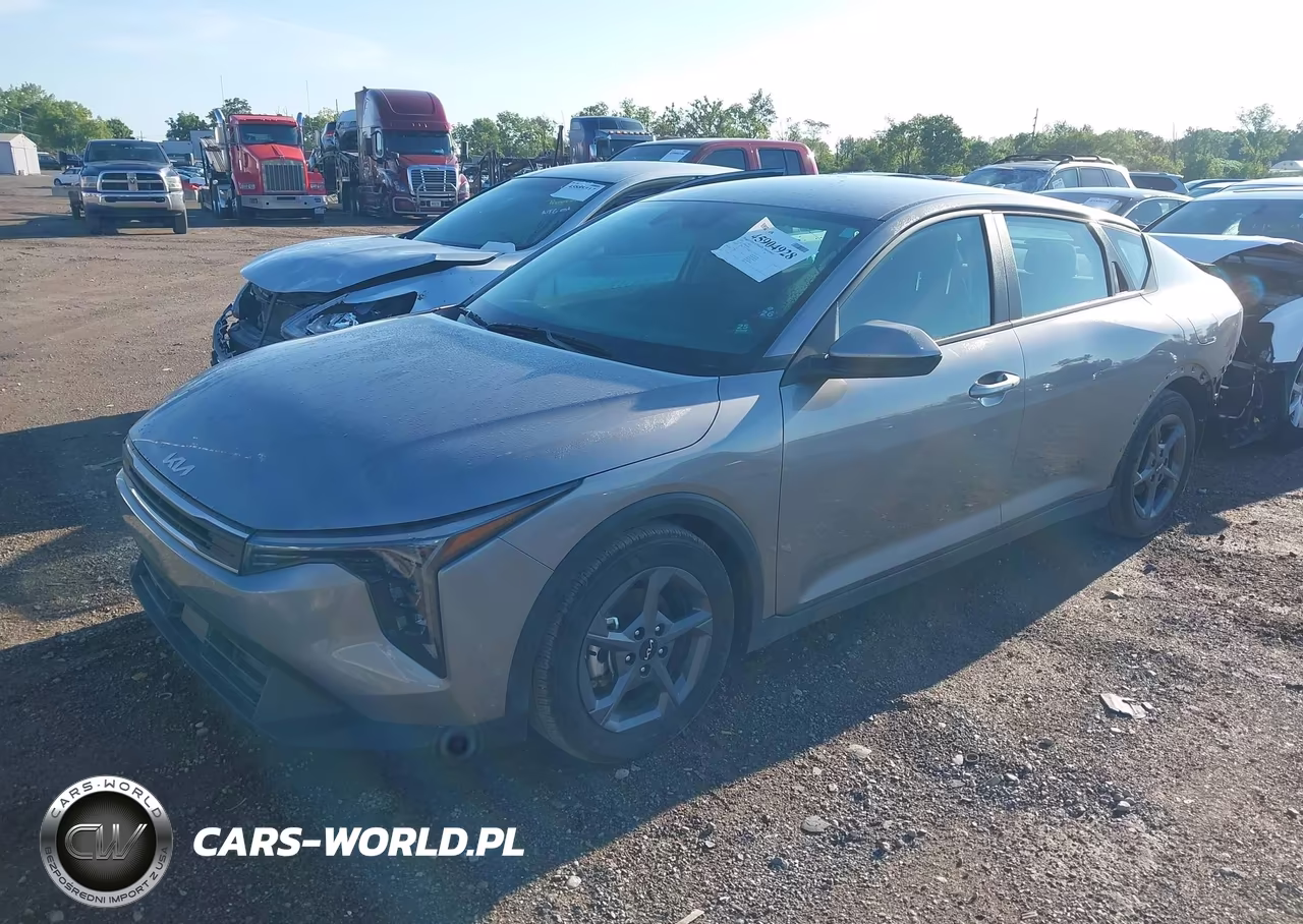 2025 Kia K4 Lxs VIN:3KPFT4DE9SE169944 - 2