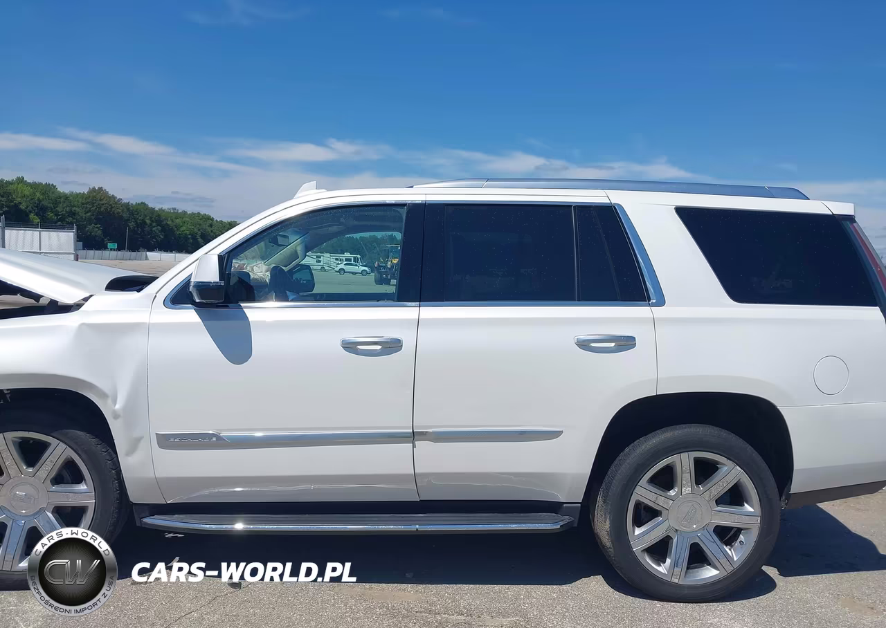 2017 Cadillac Escalade Luxury VIN:1GYS3BKJ6HR400518 - 13