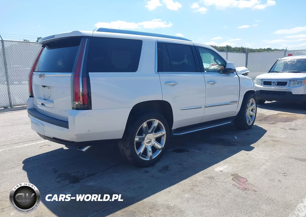 2017 Cadillac Escalade Luxury VIN:1GYS3BKJ6HR400518 - 4