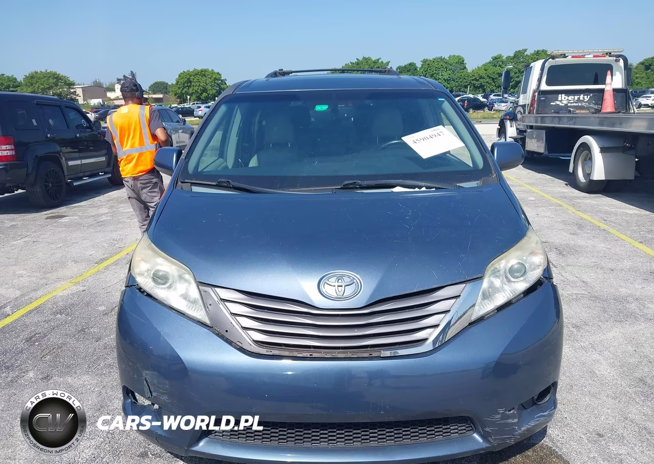 2015 Toyota Sienna Xle 8 Passenger VIN:5TDYK3DC7FS596300 - 12