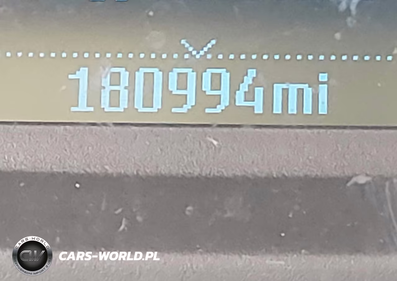 2018 Ford Transit-350 VIN:1FTBF4XV8JKA91878 - 15