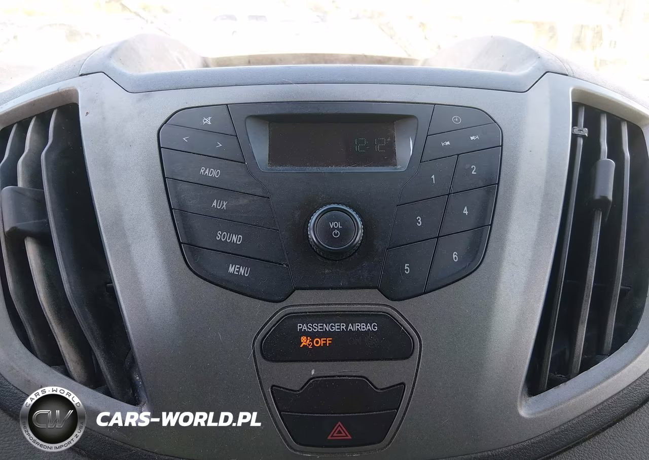 2018 Ford Transit-350 VIN:1FTBF4XV8JKA91878 - 17