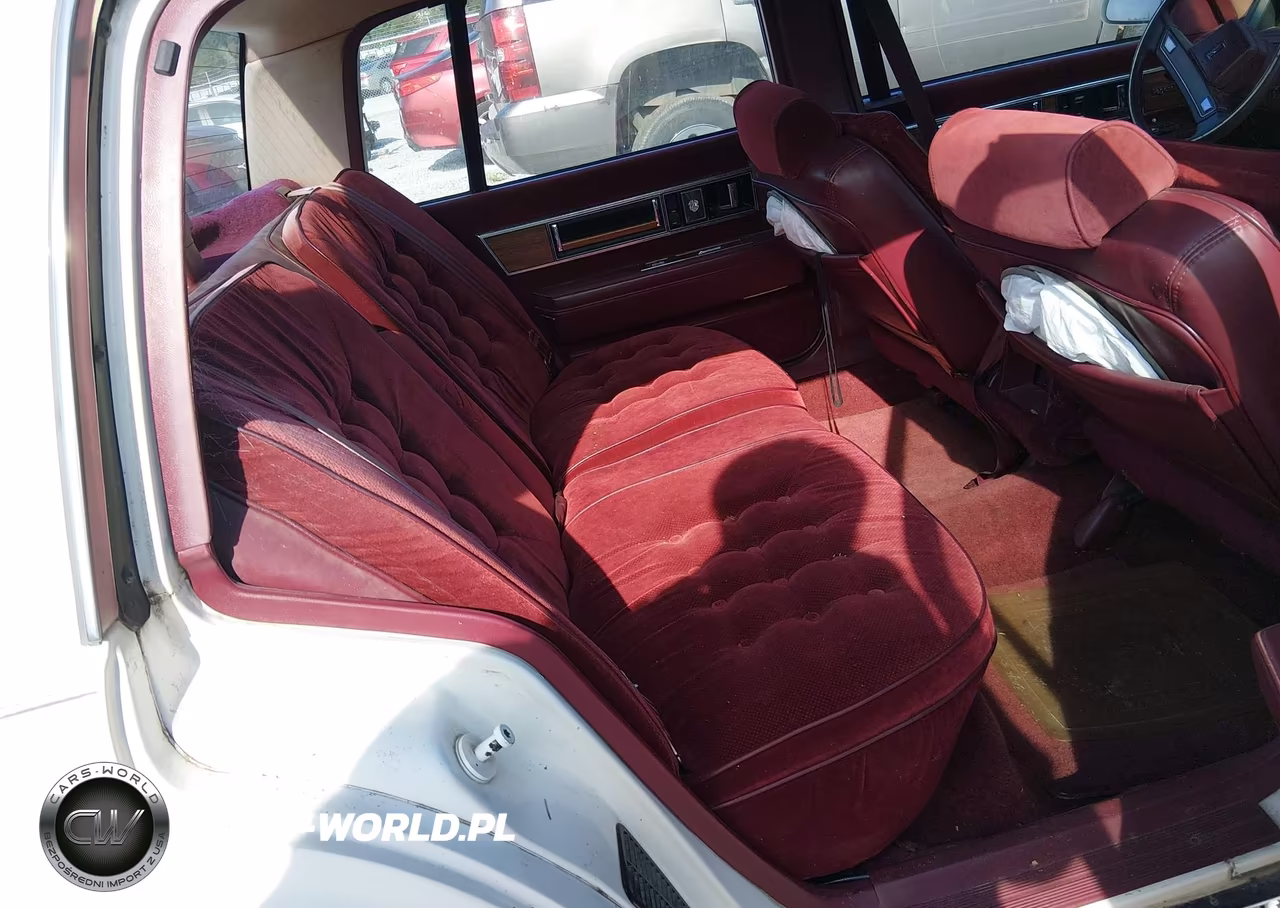 1990 Oldsmobile 98 Regency VIN:1G3CX54C1L4362233 - 8