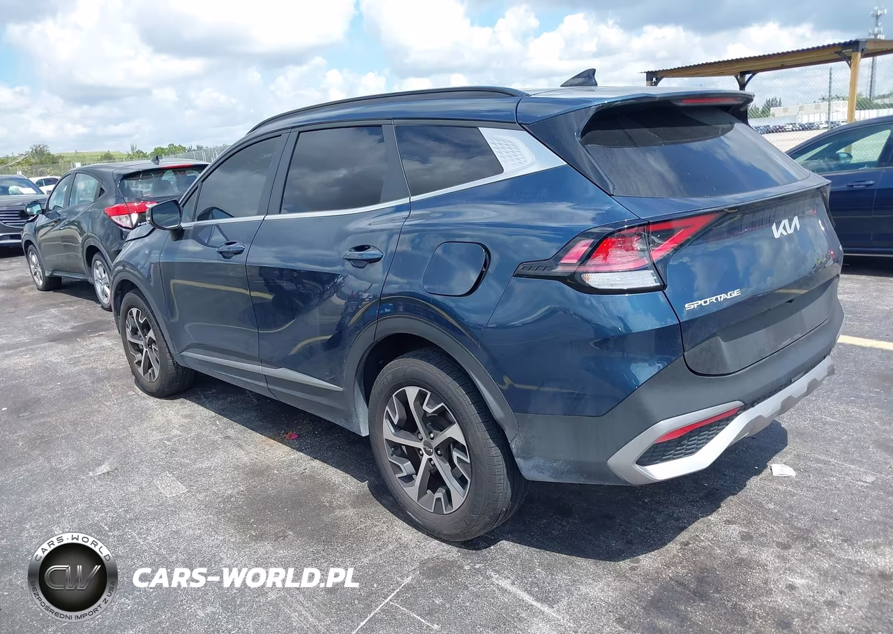 2025 Kia Sportage Hybrid Ex VIN:KNDPVCDGXS7200211 - 3