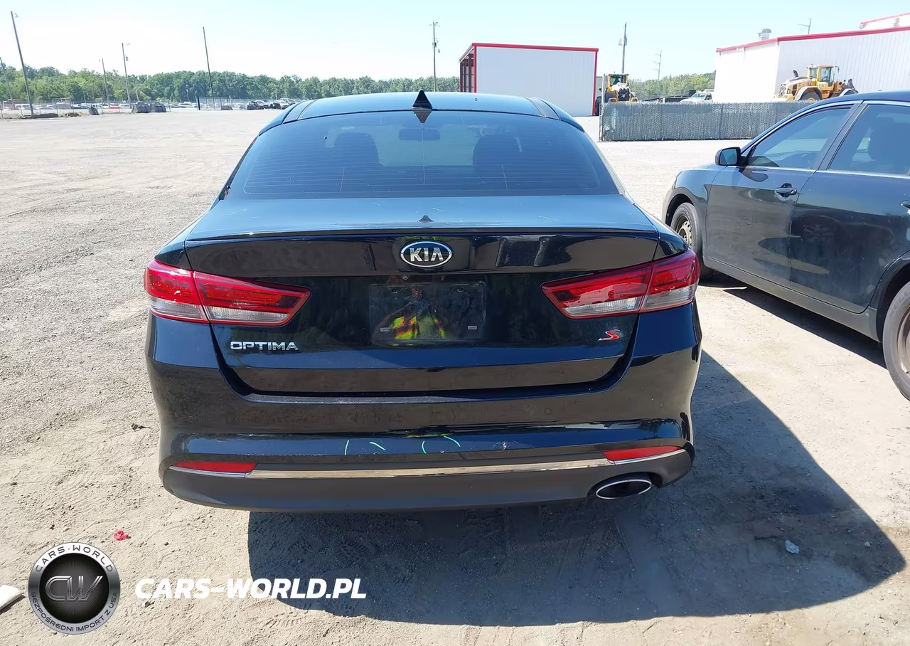 2018 Kia Optima S VIN:5XXGT4L36JG209407 - 16