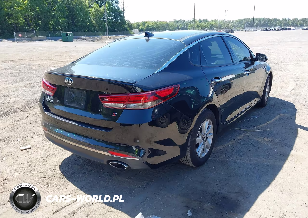 2018 Kia Optima S VIN:5XXGT4L36JG209407 - 4