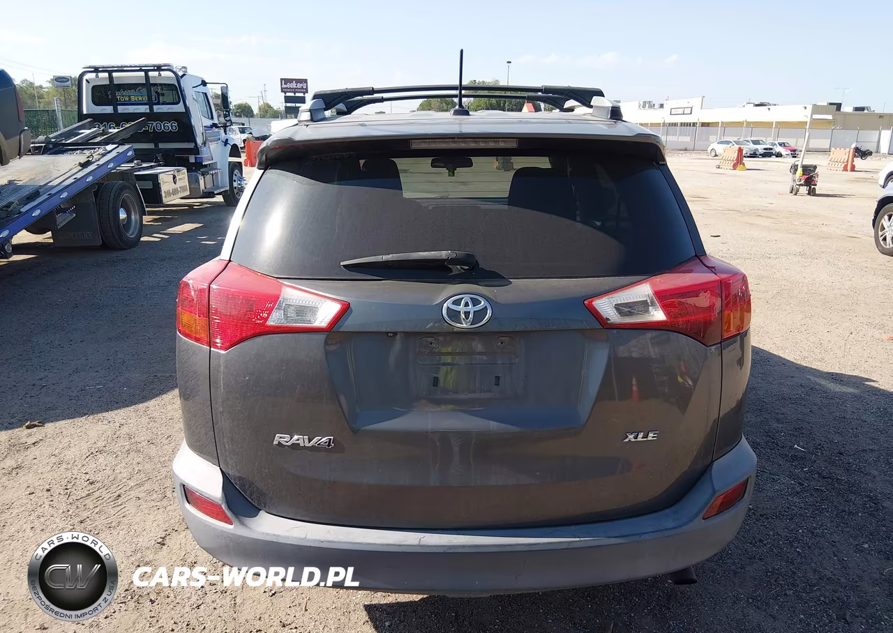 2015 Toyota Rav4 Xle VIN:2T3WFREV7FW208480 - 16