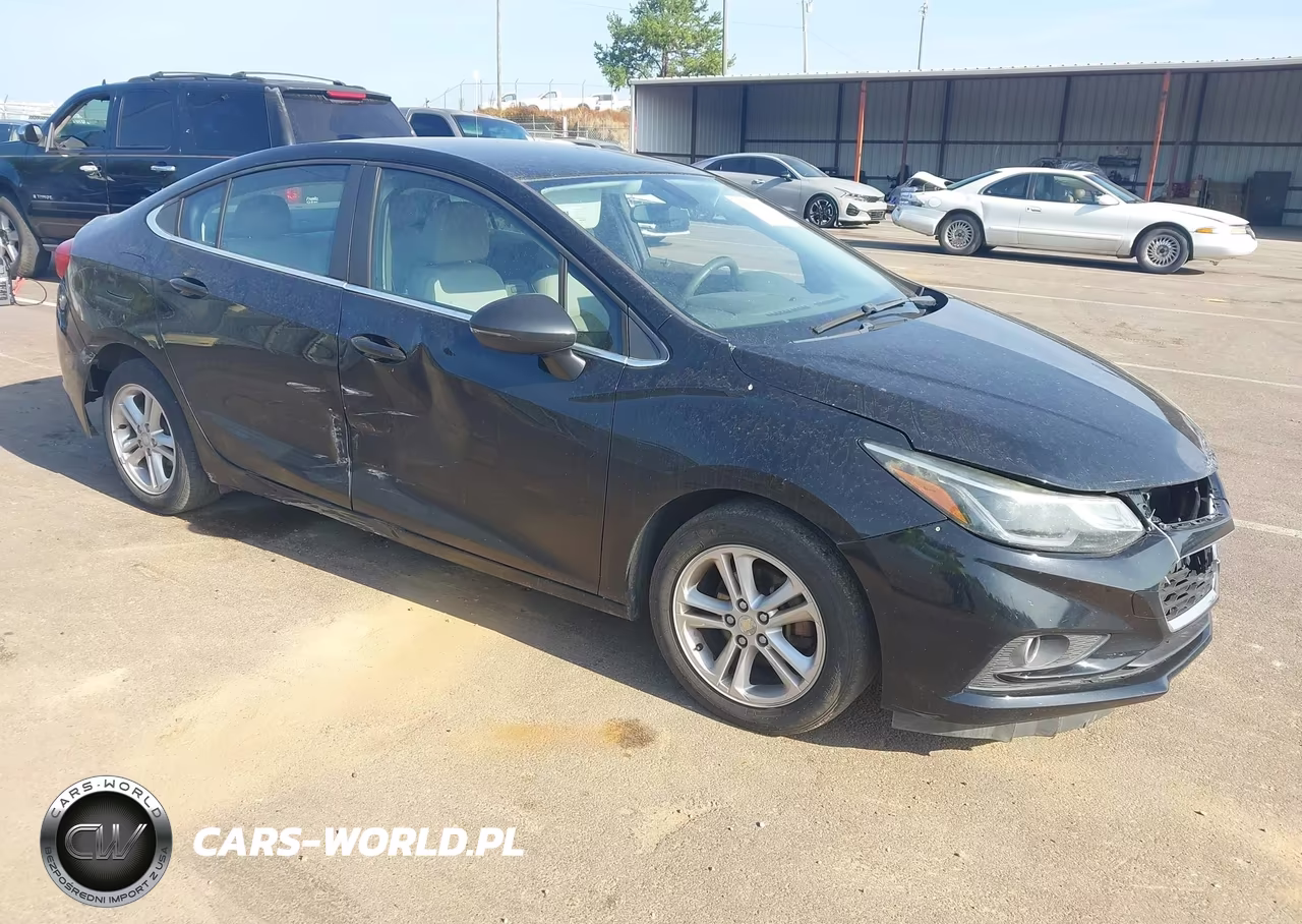 2017 Chevrolet Cruze Lt Auto – zdjęcie 1 z 20