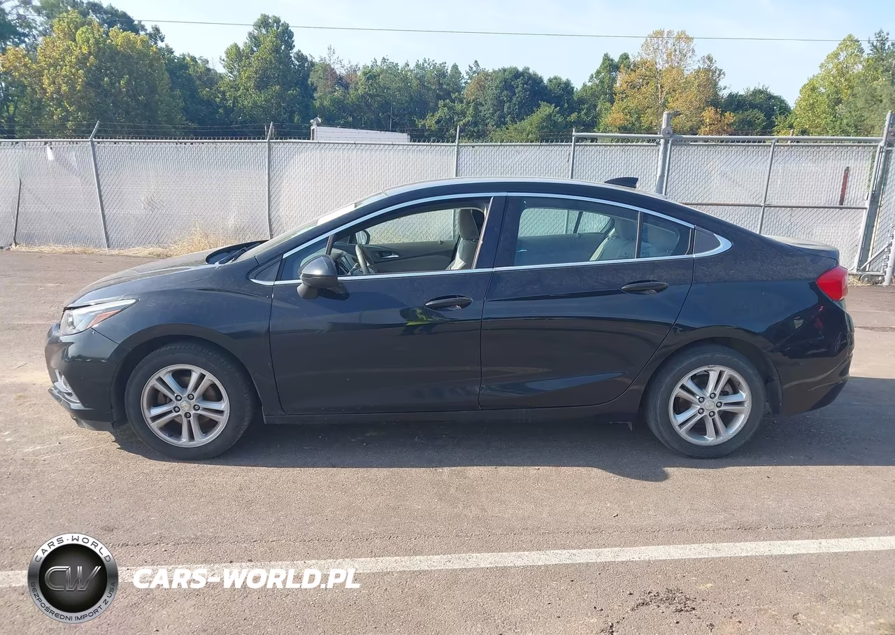 2017 Chevrolet Cruze Lt Auto VIN:1G1BE5SM9H7206131 - 14