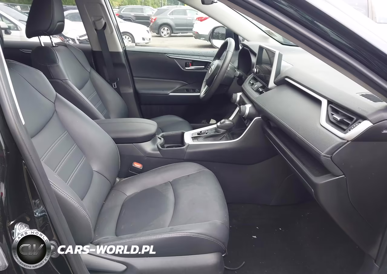 2025 Toyota Rav4 Xle Premium VIN:2T3A1RFV2SW534902 - 5