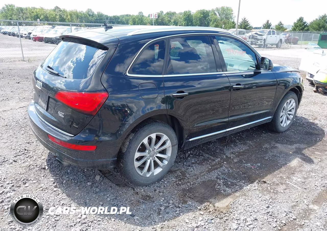 2016 Audi Q5 2.0T Premium VIN:WA1L2AFP0GA053958 - 4