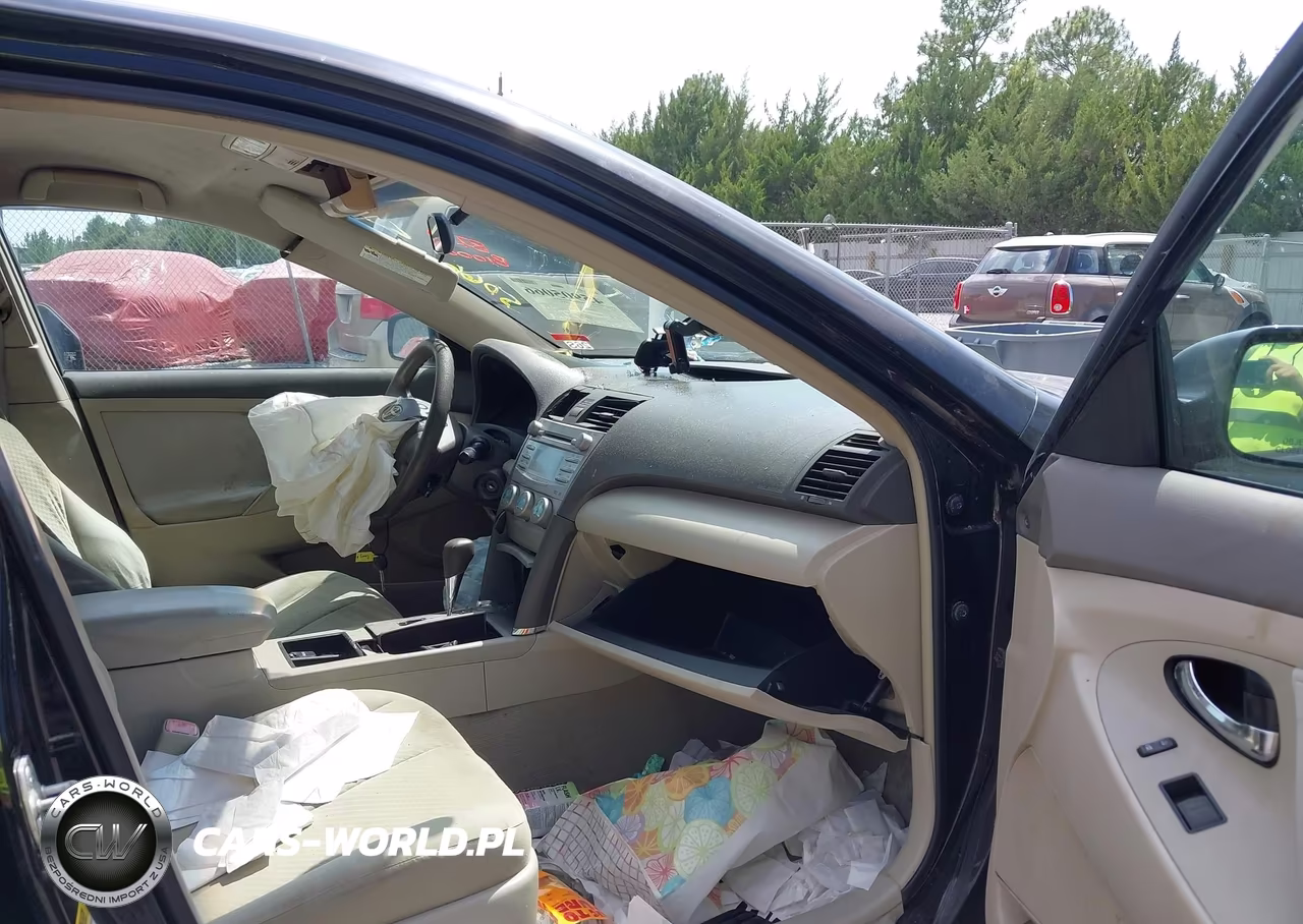 2008 Toyota Camry VIN:4T1BE46KX8U756557 - 5