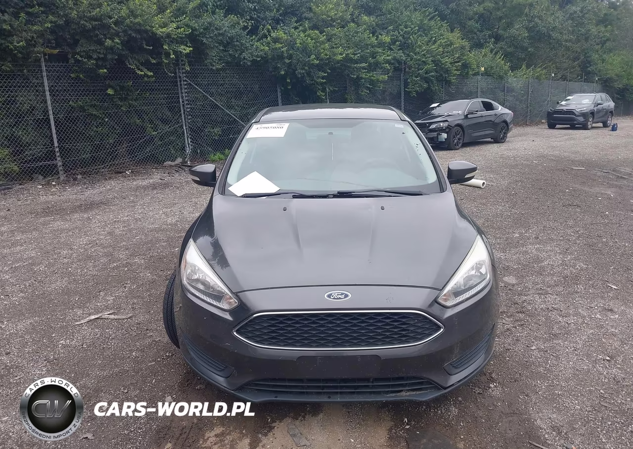 2015 Ford Focus Se VIN:1FADP3F25FL345819 - 6