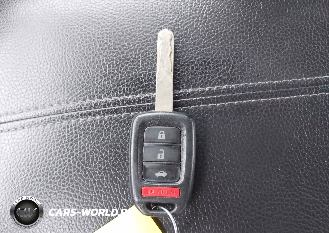 2016 Honda Accord Sport VIN:1HGCR2F5XGA023535 - 11