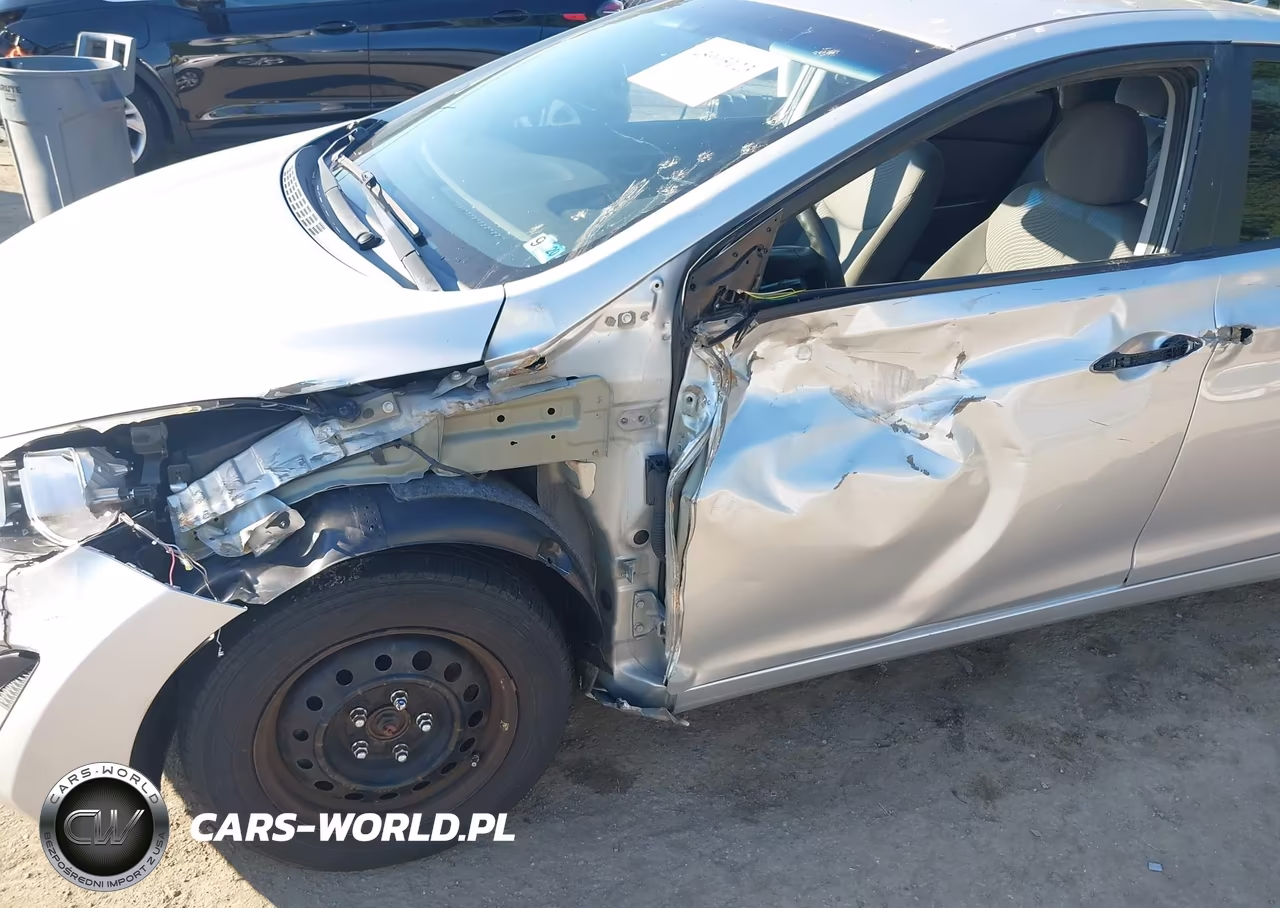 2016 Hyundai Elantra Se VIN:5NPDH4AE6GH721464 - 13