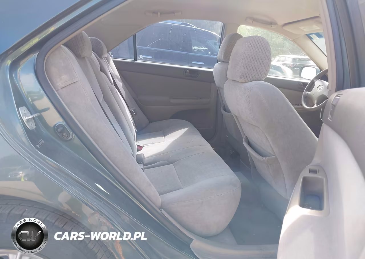 2004 Toyota Camry Le VIN:4T1BE32K14U319086 - 8