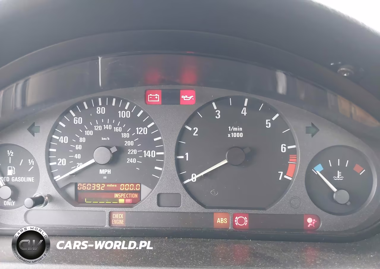 1996 BMW Z3 1.9 VIN:4USCH7321TLB68905 - 7