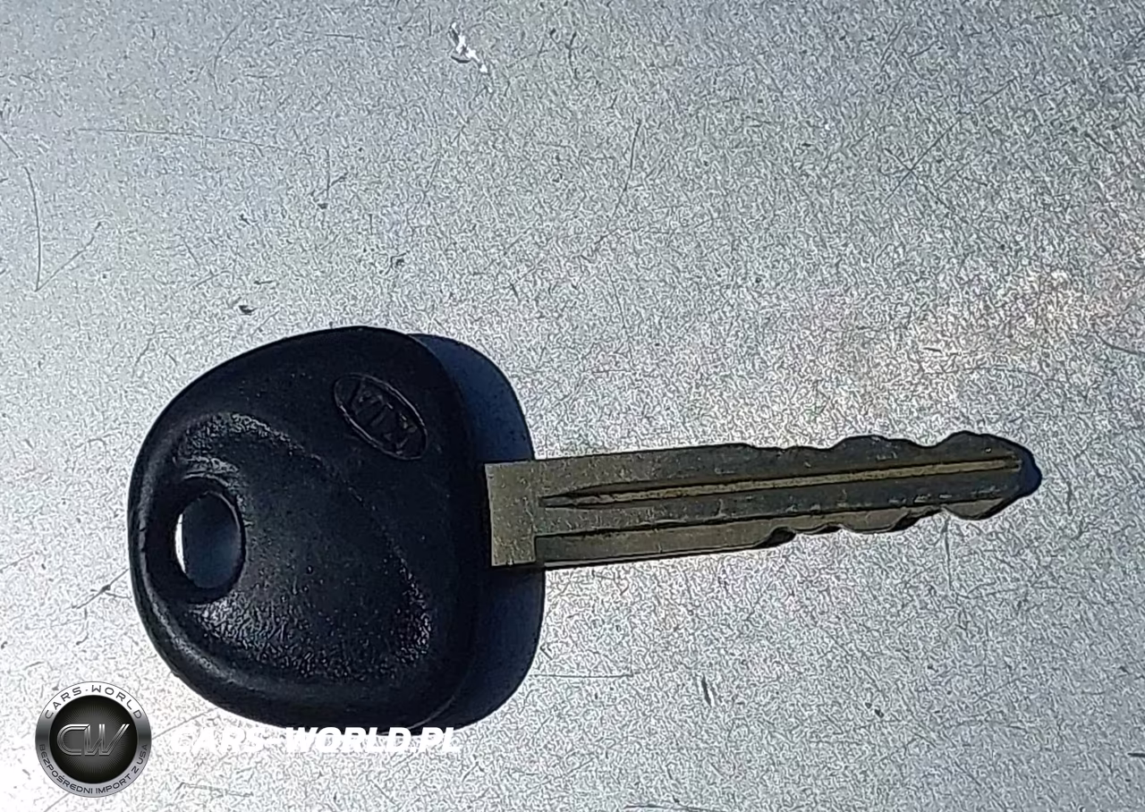 2011 Kia Soul + VIN:KNDJT2A27B7248957 - 11