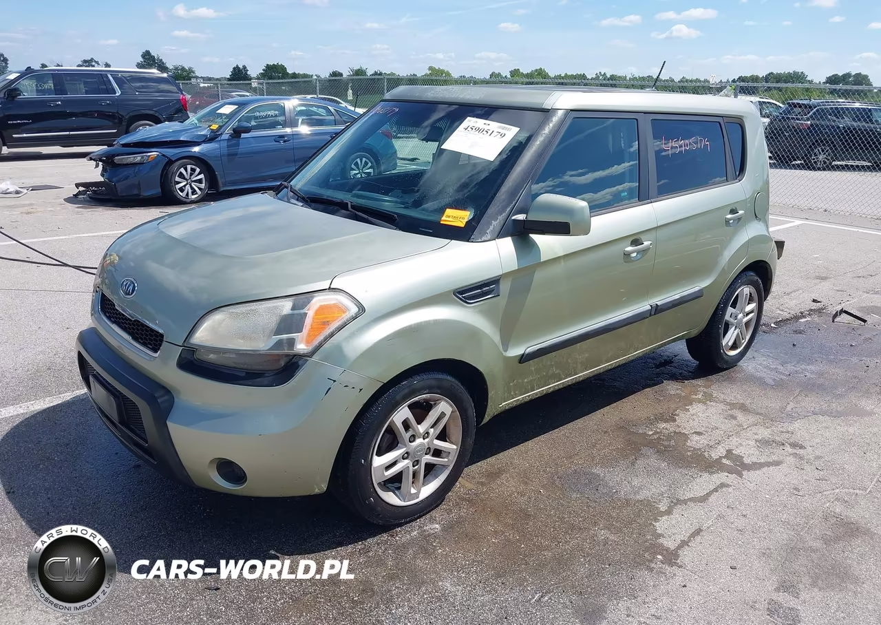 2011 Kia Soul + VIN:KNDJT2A27B7248957 - 2