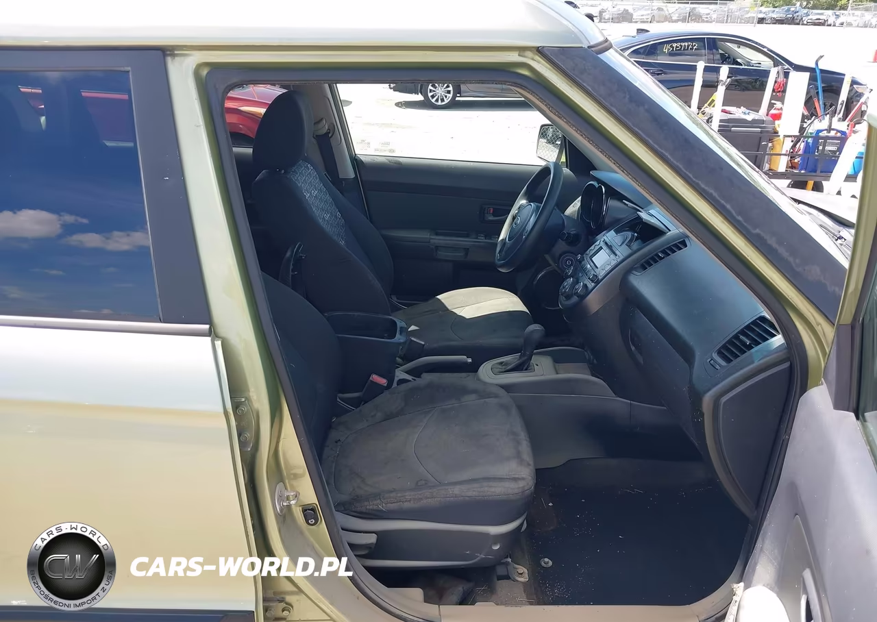 2011 Kia Soul + VIN:KNDJT2A27B7248957 - 5