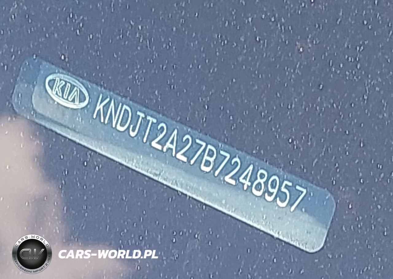 2011 Kia Soul + VIN:KNDJT2A27B7248957 - 9